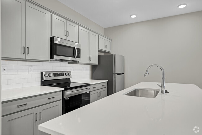 Kitchen - Townhouse Row at Greystone