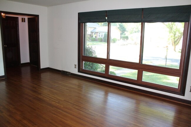 Foto del edificio - 3801 Stokes Ave