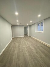 Building Photo - 25 Broadleaf Pl