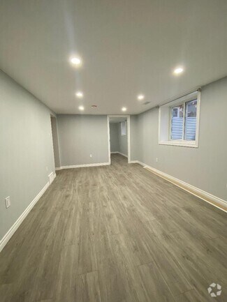 Building Photo - 25 Broadleaf Pl