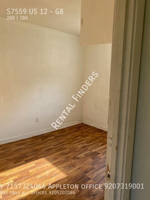 Building Photo - S7559 US-12