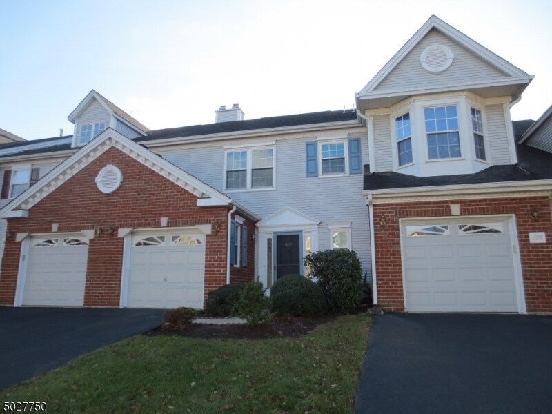 Primary Photo - 607 Bayley Ct