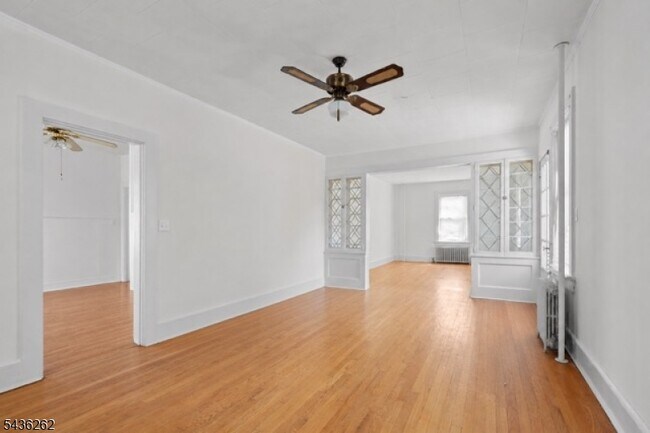 Foto del edificio - 5514 Berkshire Valley Rd