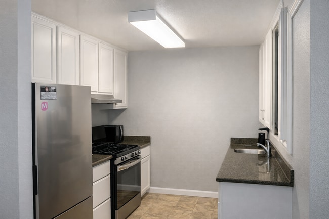 Foto del edificio - 2039 Sierra Rd