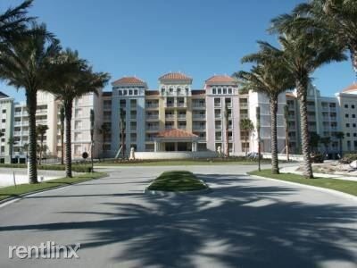 Building Photo - 102 Yacht Harbor Dr