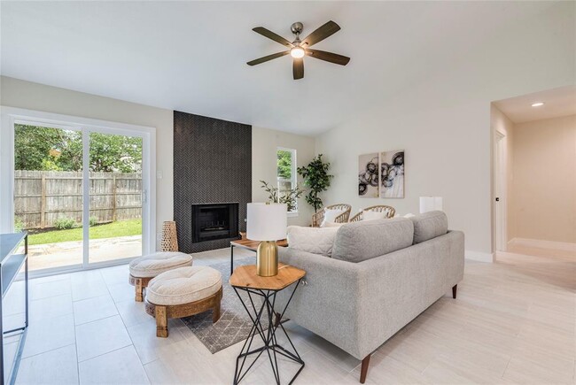 Building Photo - 9908 Willers Way