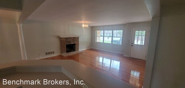 Foto del edificio - 4 br, 2 bath House - 7045 San Jose Blvd