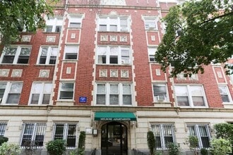 Building Photo - 516 W Melrose St