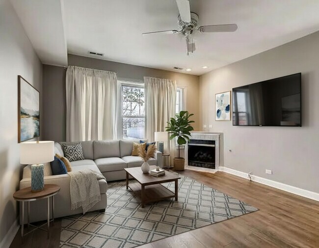 Foto del edificio - 2306 W Jarvis Ave