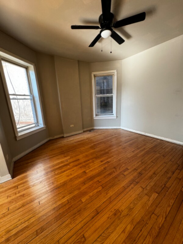 Building Photo - 1317 S Homan Ave