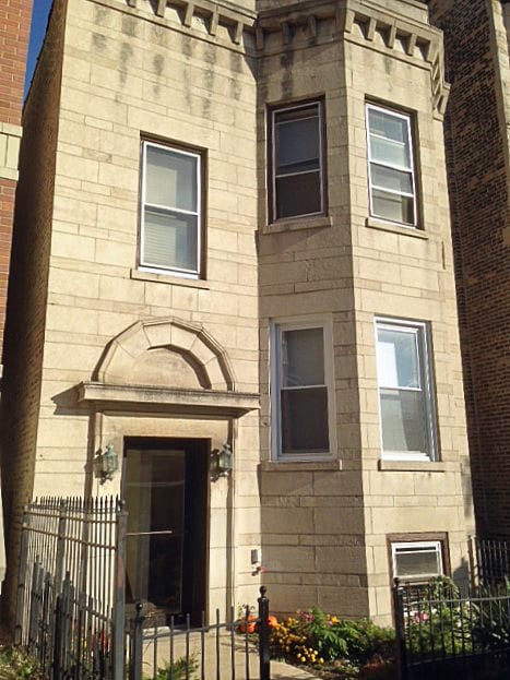 Building Photo - 2949 N Halsted St