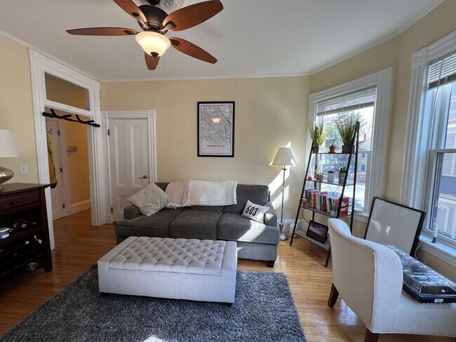 Foto del edificio - 176 Elm St