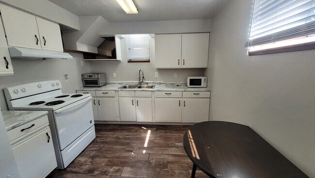 Foto del edificio - 908 1st St
