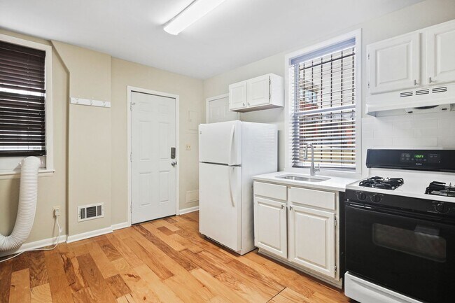 Foto del edificio - 2222 Gough St