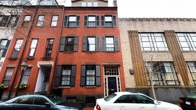 Building Photo - 7 Fayette St