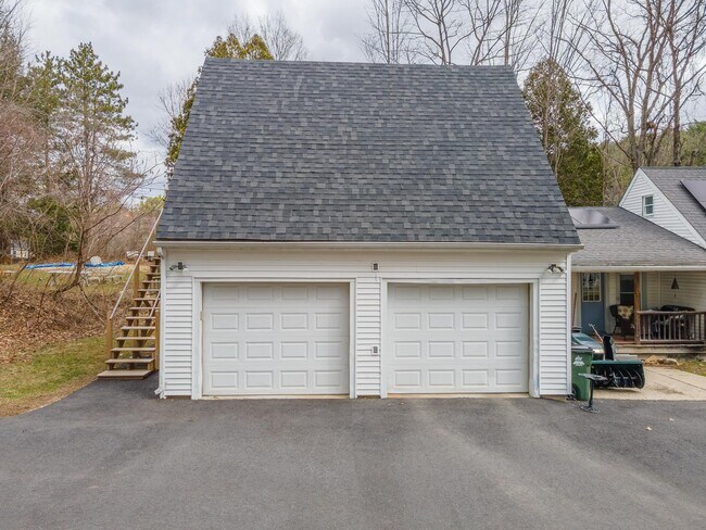 Foto del edificio - 212 Gilsum St