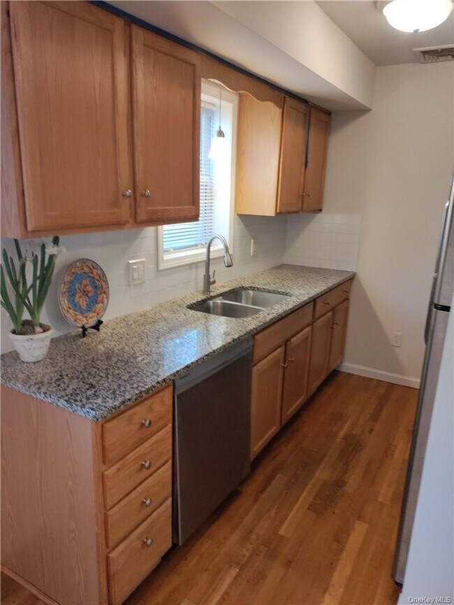 Foto del edificio - 110 S Broadway