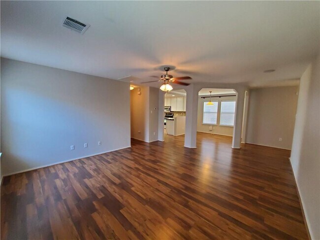 Foto del edificio - 11208 Ashbrook Dr