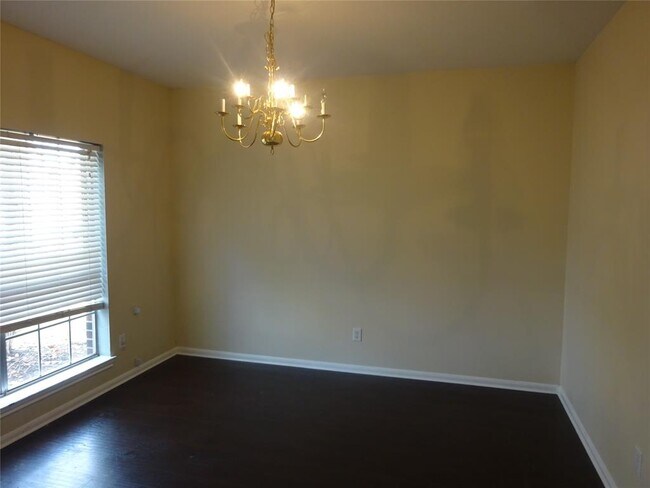 Foto del edificio - 11703 Short Trail Ln