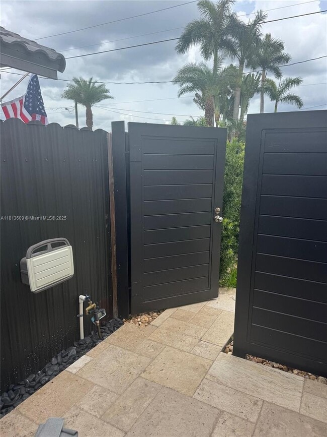 Foto del edificio - 3340 SW 139th Ave
