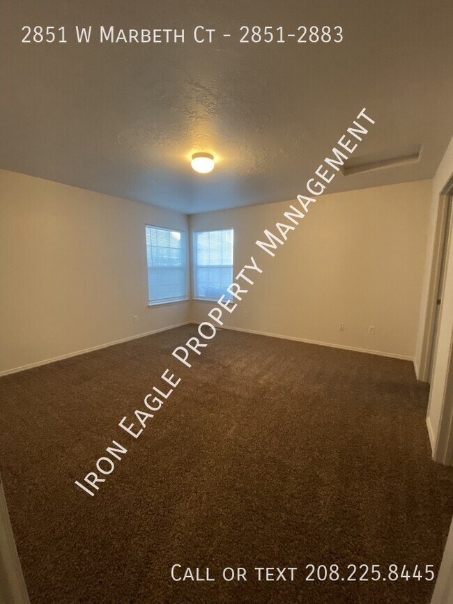Building Photo - 2851 W Marbeth Ct