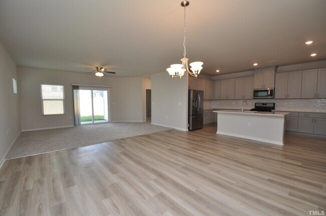 Foto del edificio - 117 Boone Lake Way