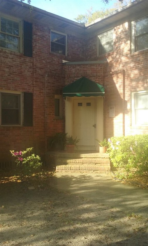 Foto principal - 537 E Jefferson St