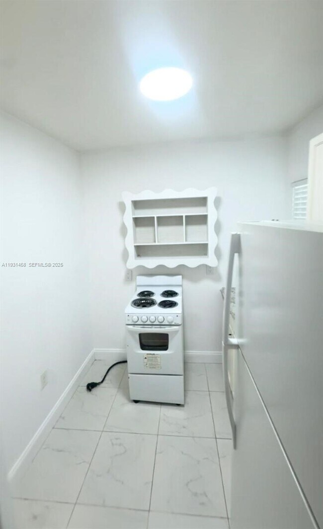 Foto del edificio - 785 NW 76th St