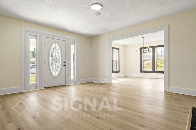 Foto del edificio - 425 Oak St