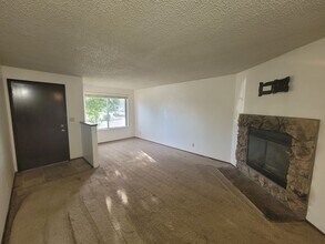 Building Photo - 769 52nd Pl