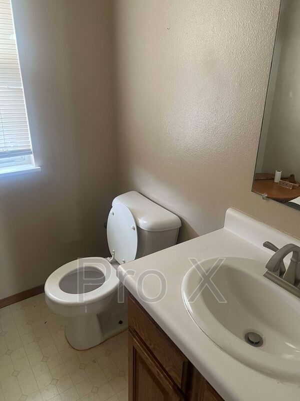 Foto del edificio - 1509-1511 S Case