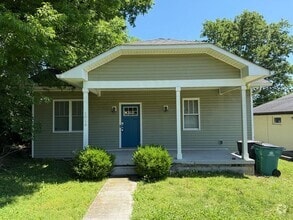Building Photo - 1014 Clemmons St