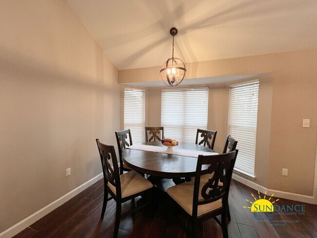 Foto del edificio - Charming Large 4-Bedroom Home in Crestview!