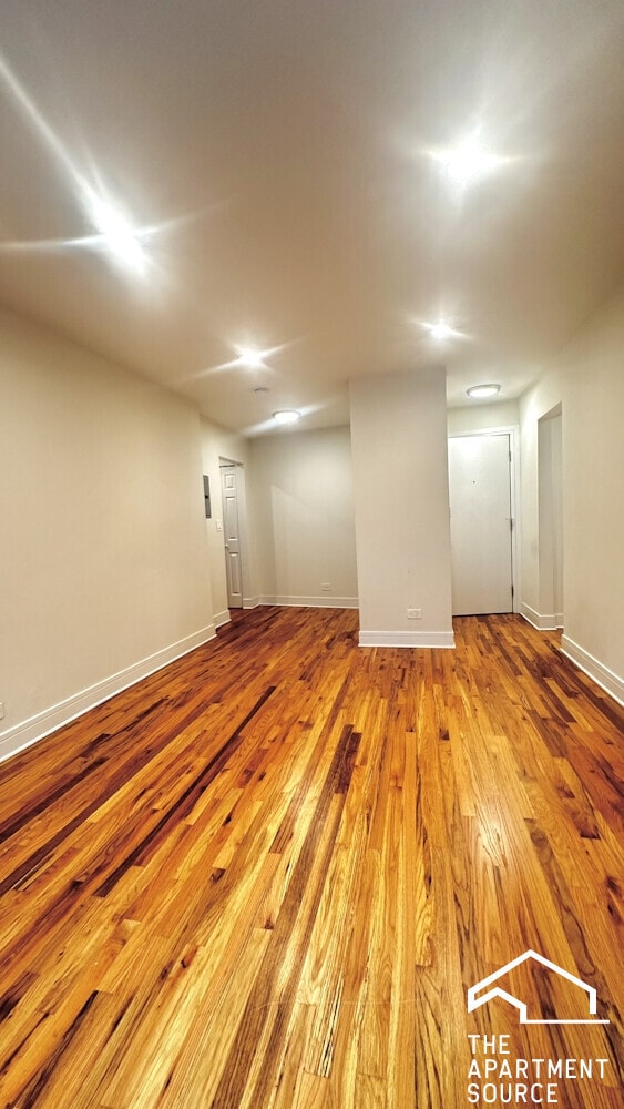 Foto del edificio - 6954 N Sheridan Rd
