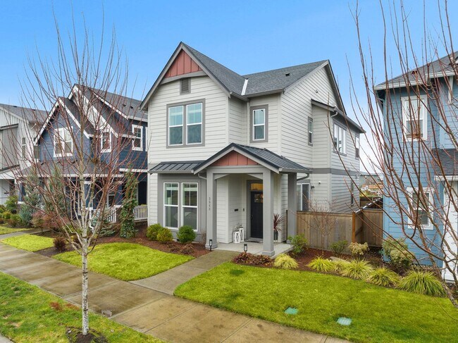 Building Photo - Modern Comfort Meets Timeless Style in the...