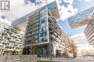Building Photo - 39 Queens Quay E