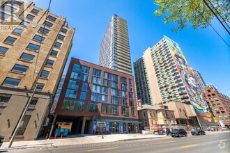 Building Photo - 308-3308 Jarvis St