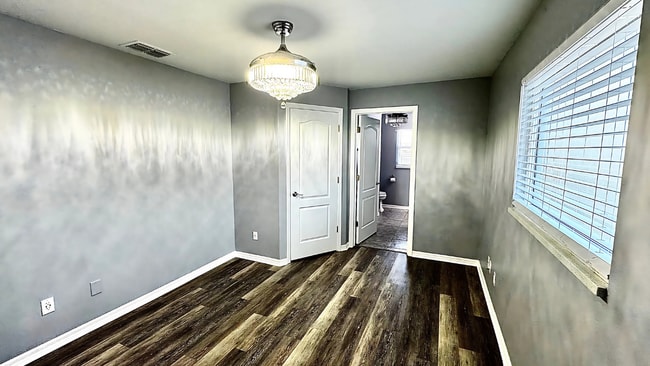 Photo - 544 SE 5th Ave House