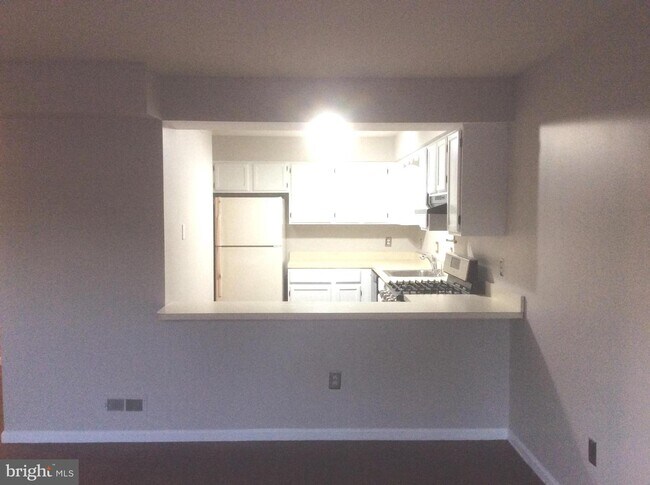 Foto del edificio - 138 Sandybrook Dr