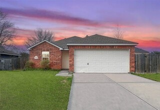 Building Photo - 9823 Cassowary Dr