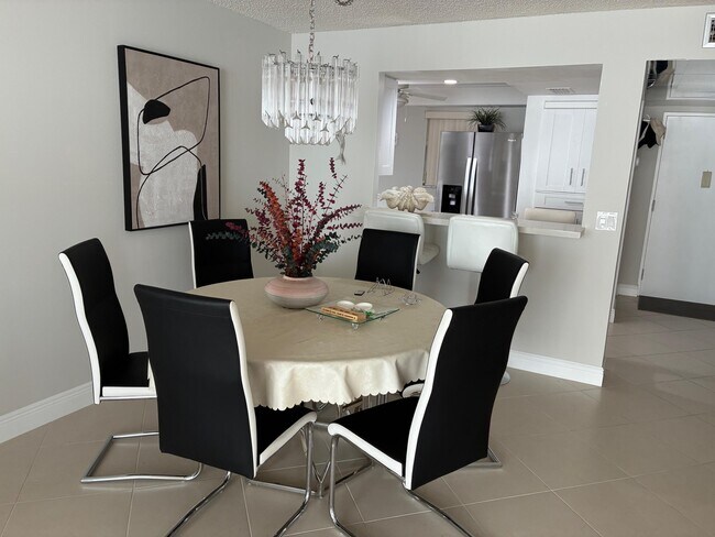 Foto del edificio - 6200 NW 2nd Ave