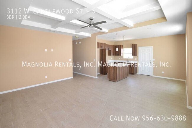 Building Photo - 3112 W Sandlewood St