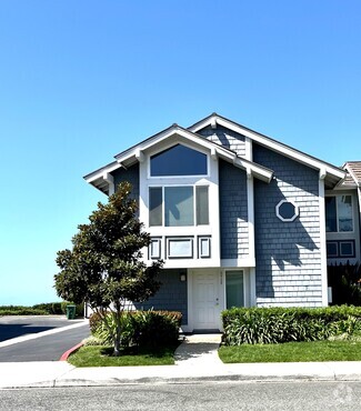 Building Photo - 6929 Carnation Dr