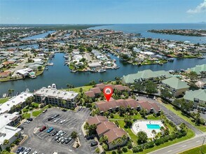 Building Photo - 1028 Apollo Beach Blvd