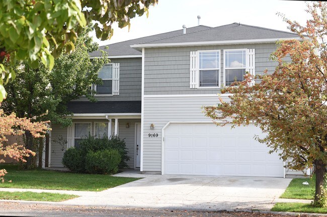 Foto del edificio - 9169 W Littlewood Dr