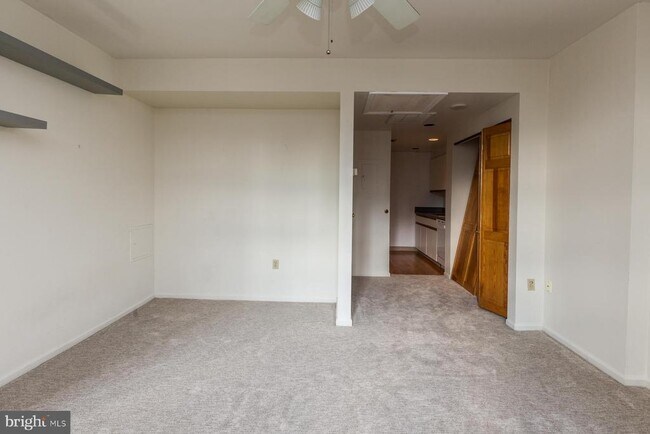 Foto del edificio - 1601 Spring Garden St