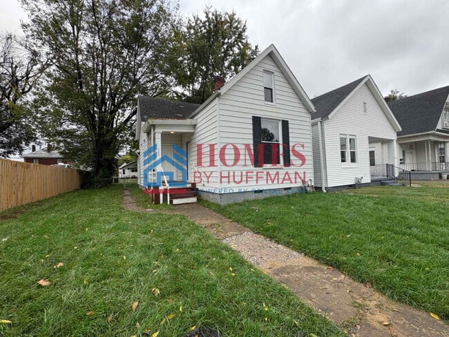 Building Photo - Two Bedroom House | Move in Ready