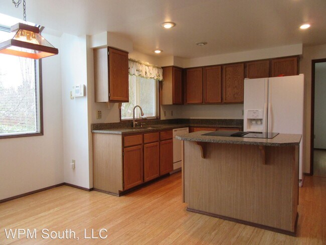 Foto del edificio - 3 br, 2.5 bath House - 19344 133rd Ave SE