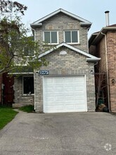 Building Photo - 1275 Valerie Crescent