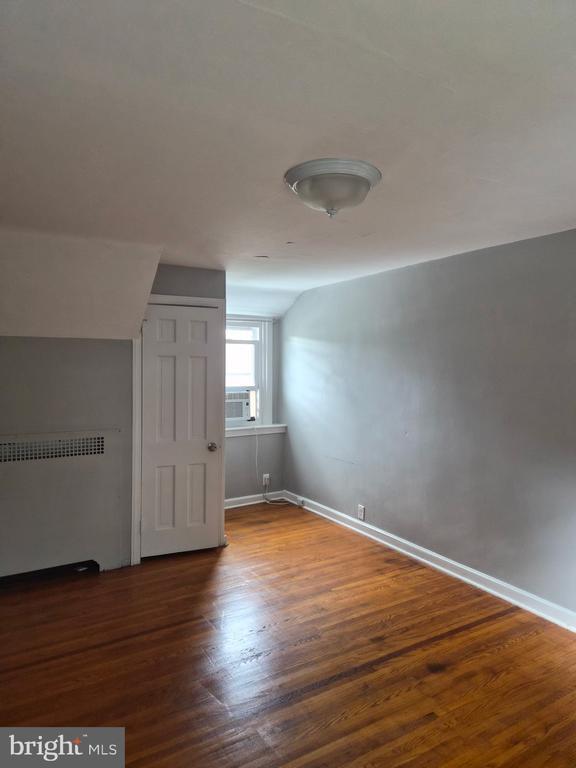 Foto del edificio - 4118 Berry Ave